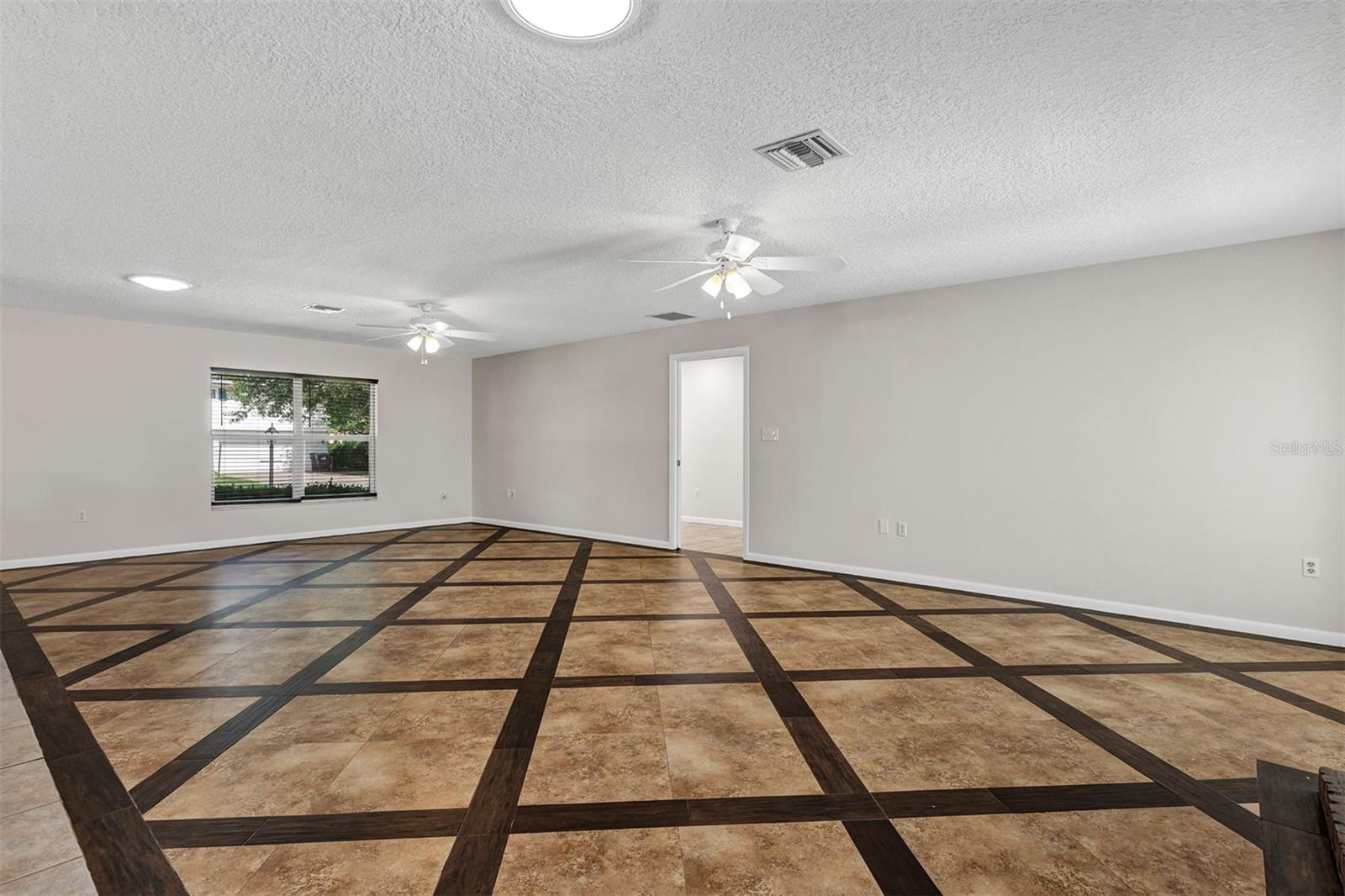 GREENBRIAR - Residential