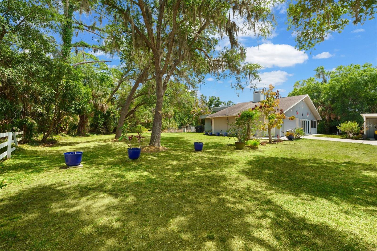 DESOTO ACRES - Residential