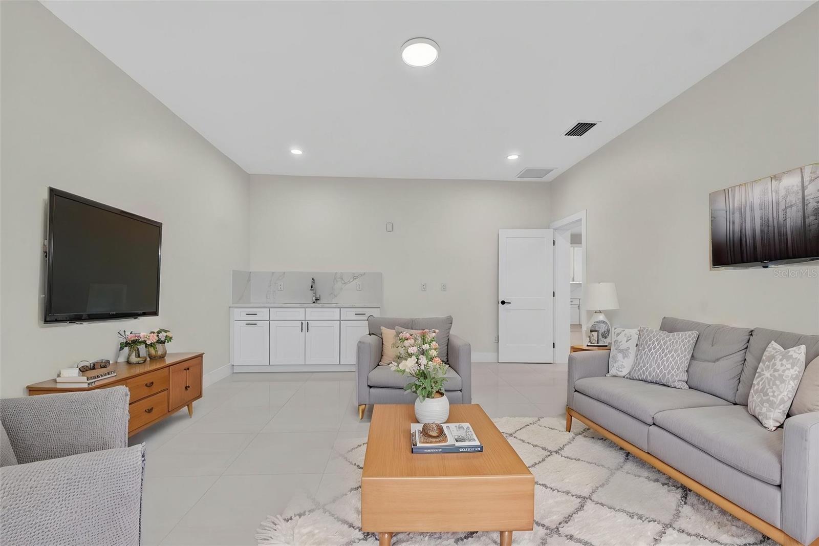 UNION HEIGHTS - Residential