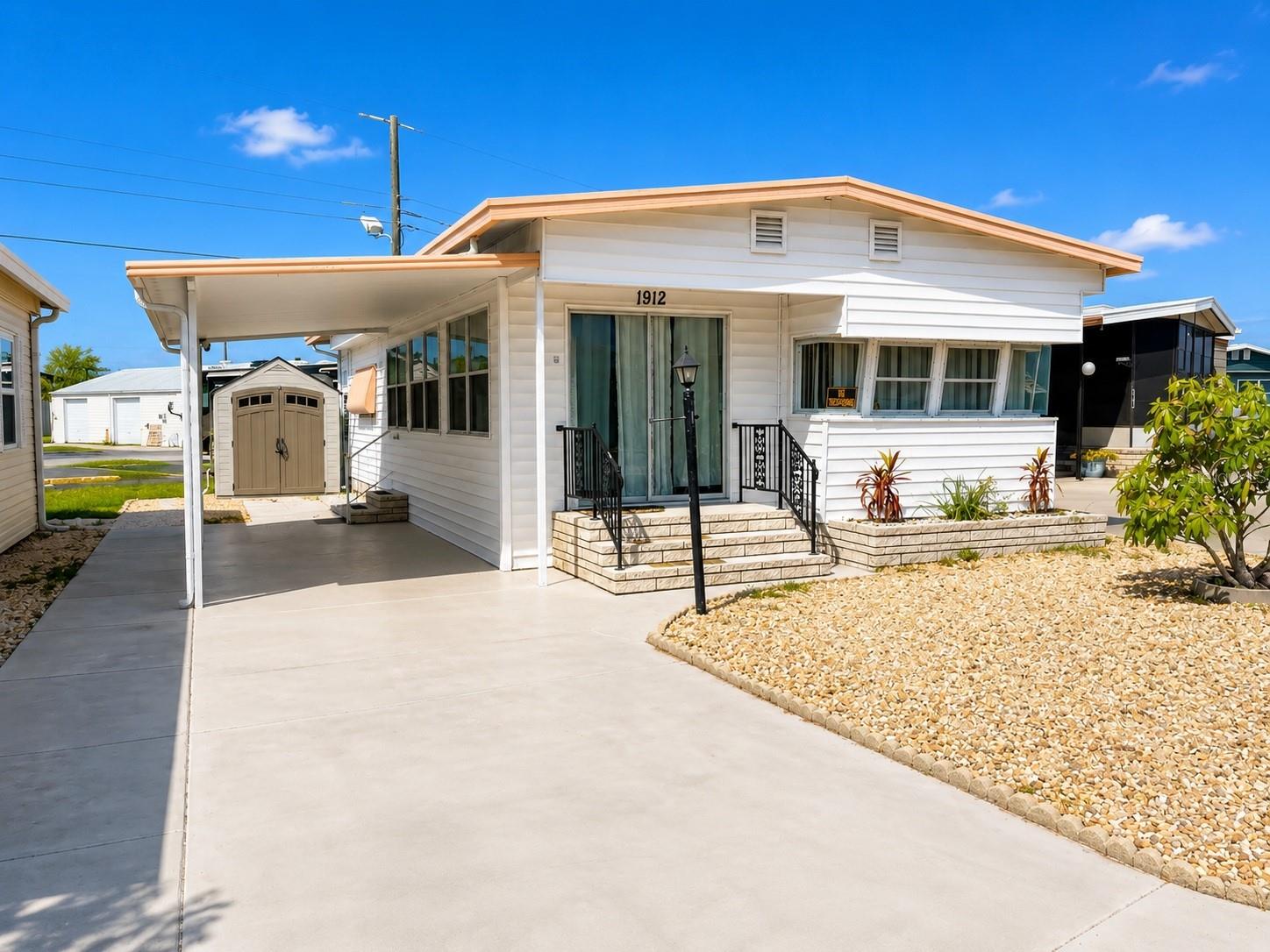 TRAILER ESTATES - Residential