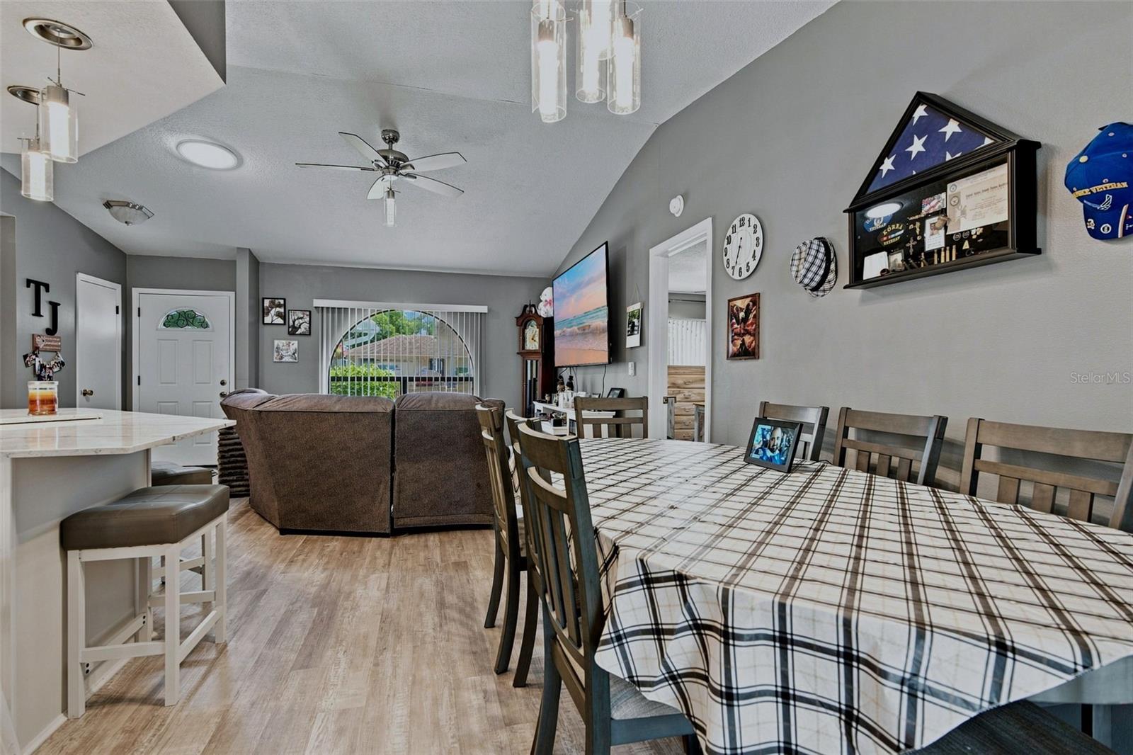 SPRING HILL - Residential