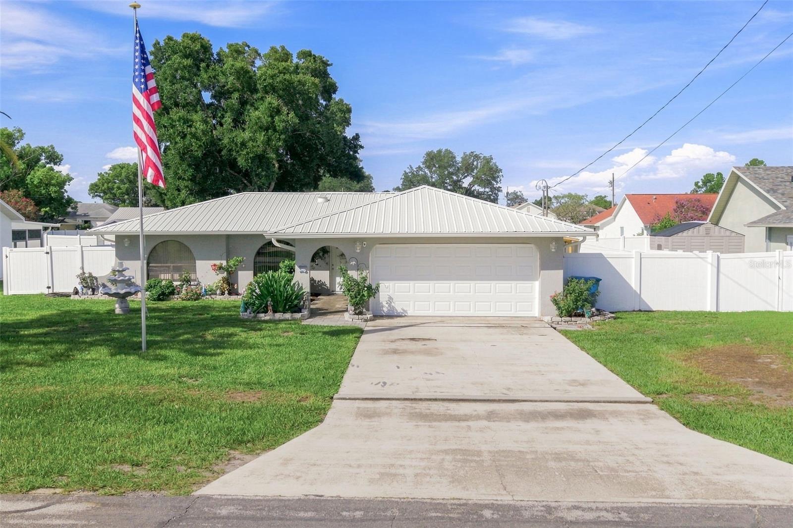 SPRING HILL - Residential