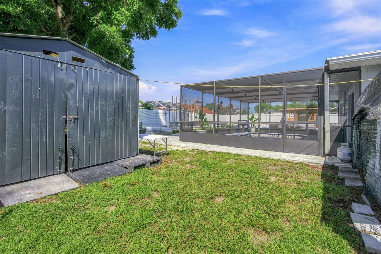 SPRING HILL - Residential