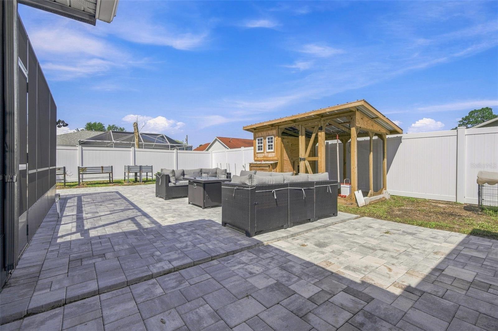 SPRING HILL - Residential