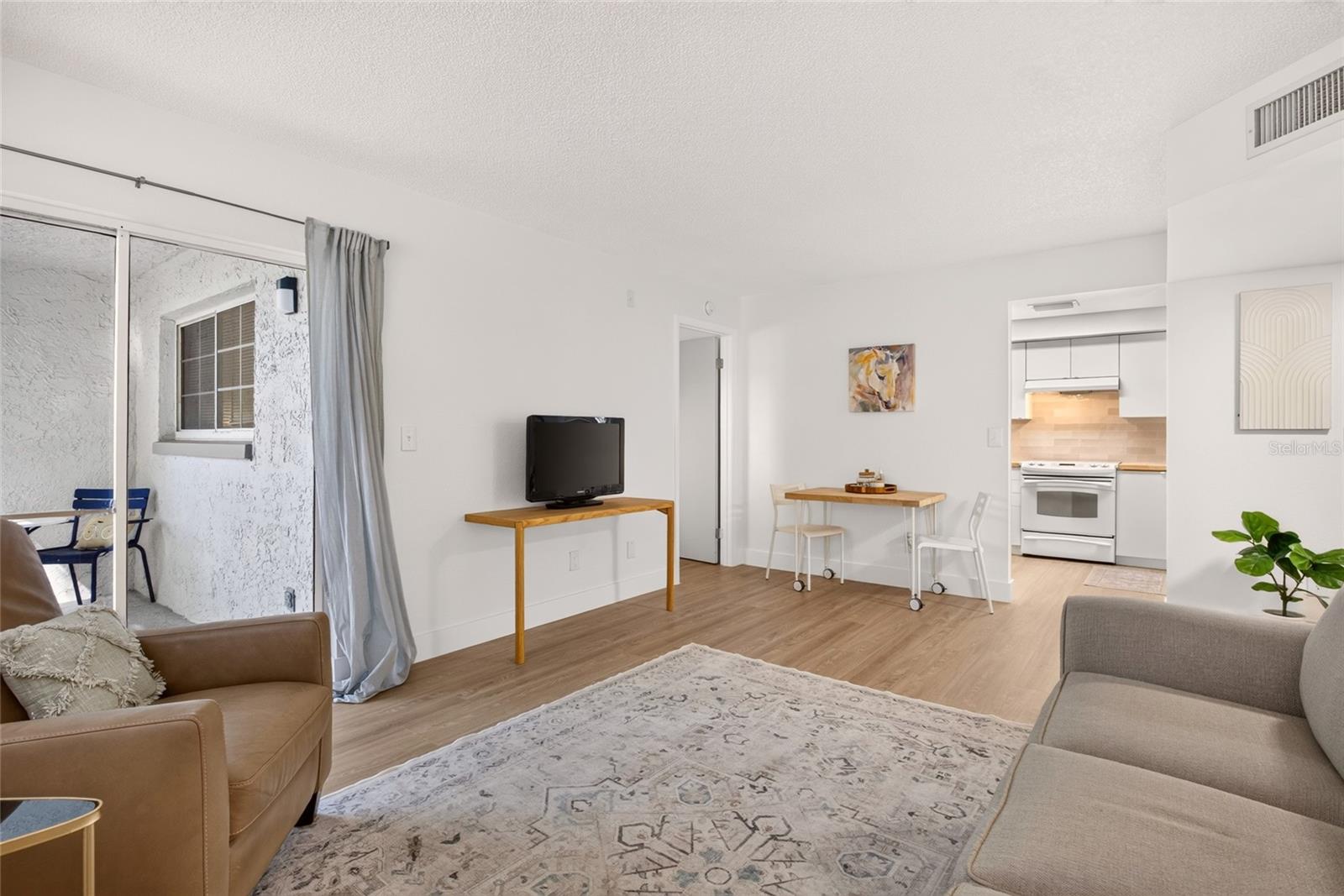 SILVER DOWNS - Residential
