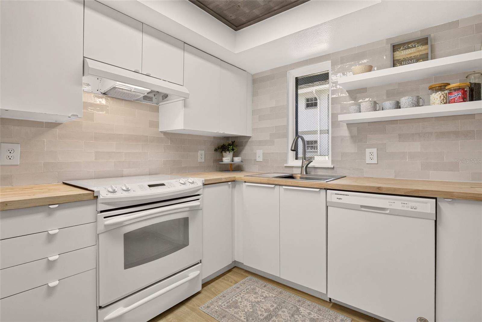 SILVER DOWNS - Residential