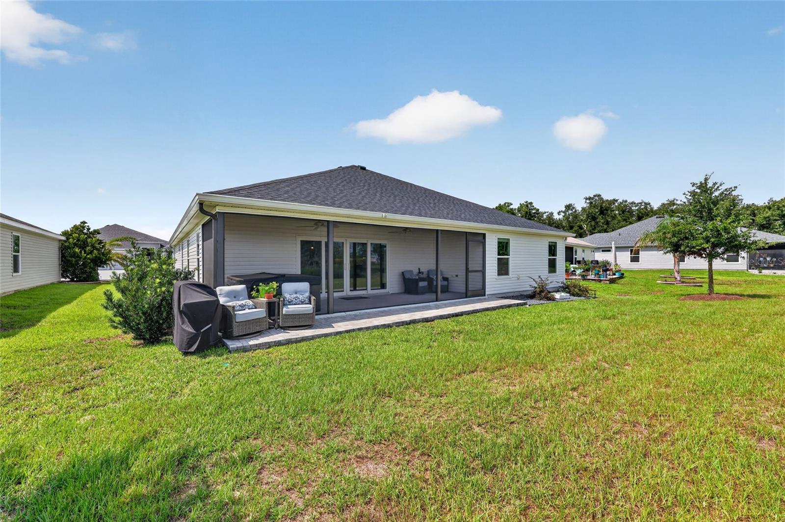 VILLAGES/WEST LAKE UN #74 - Residential