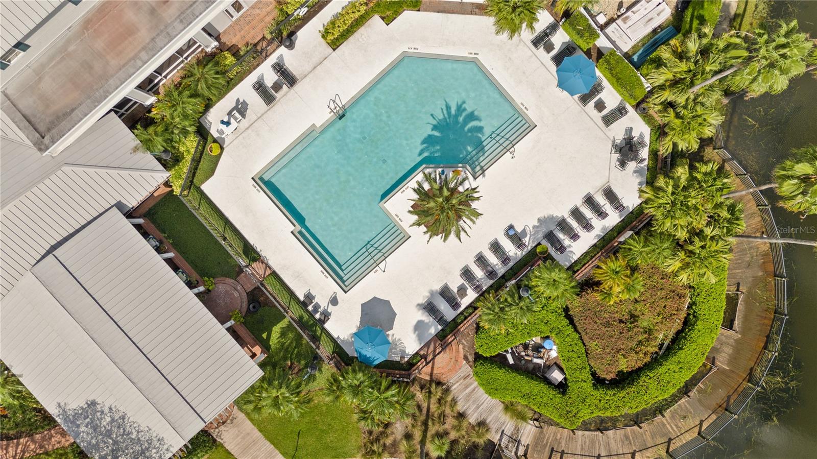 ESTATES AT PARK CENTRAL - Residential