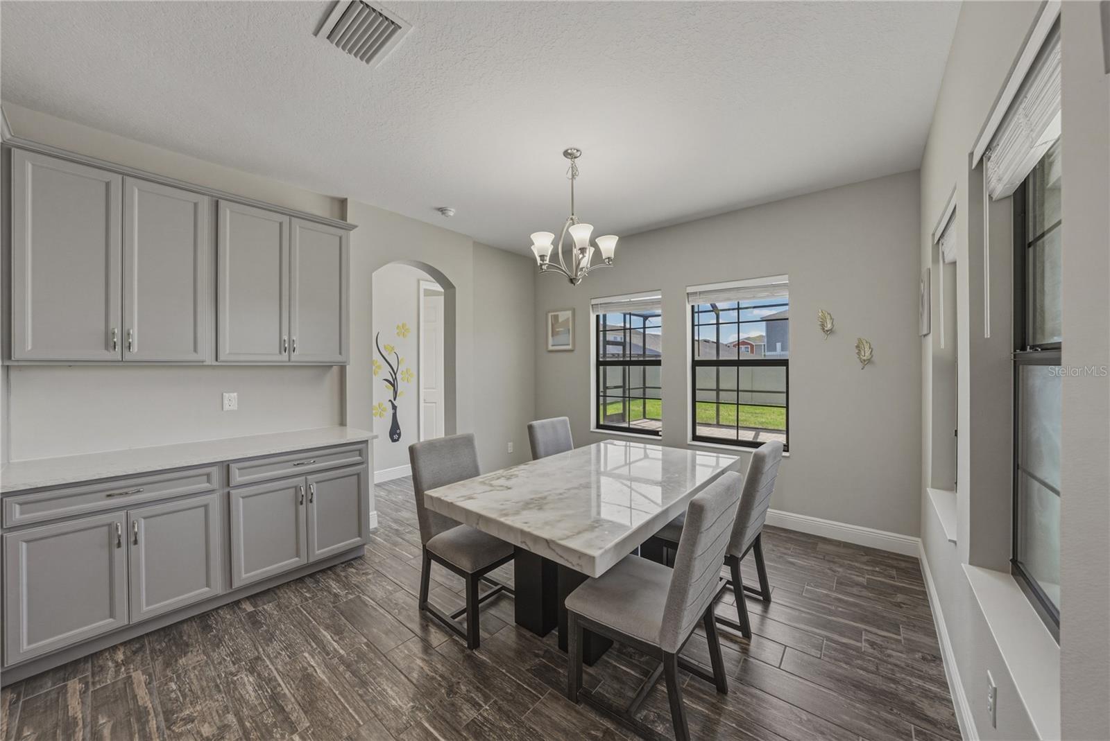 B & D HAWKSTONE PH I - Residential Lease