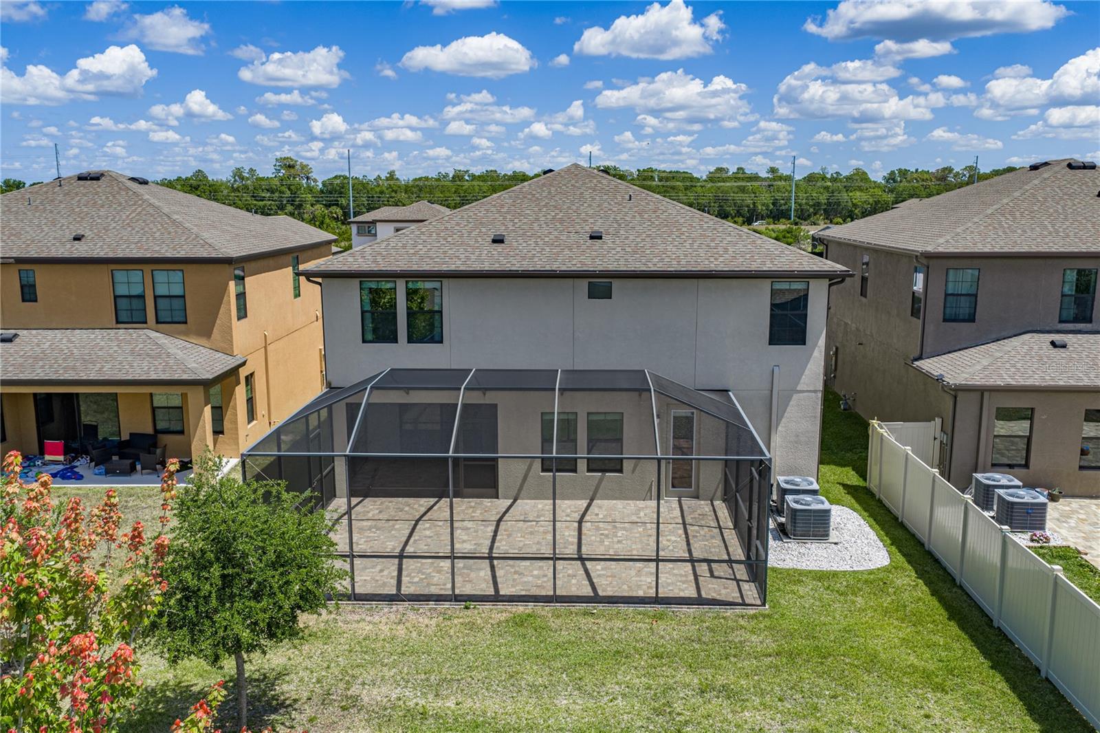 B & D HAWKSTONE PH I - Residential Lease