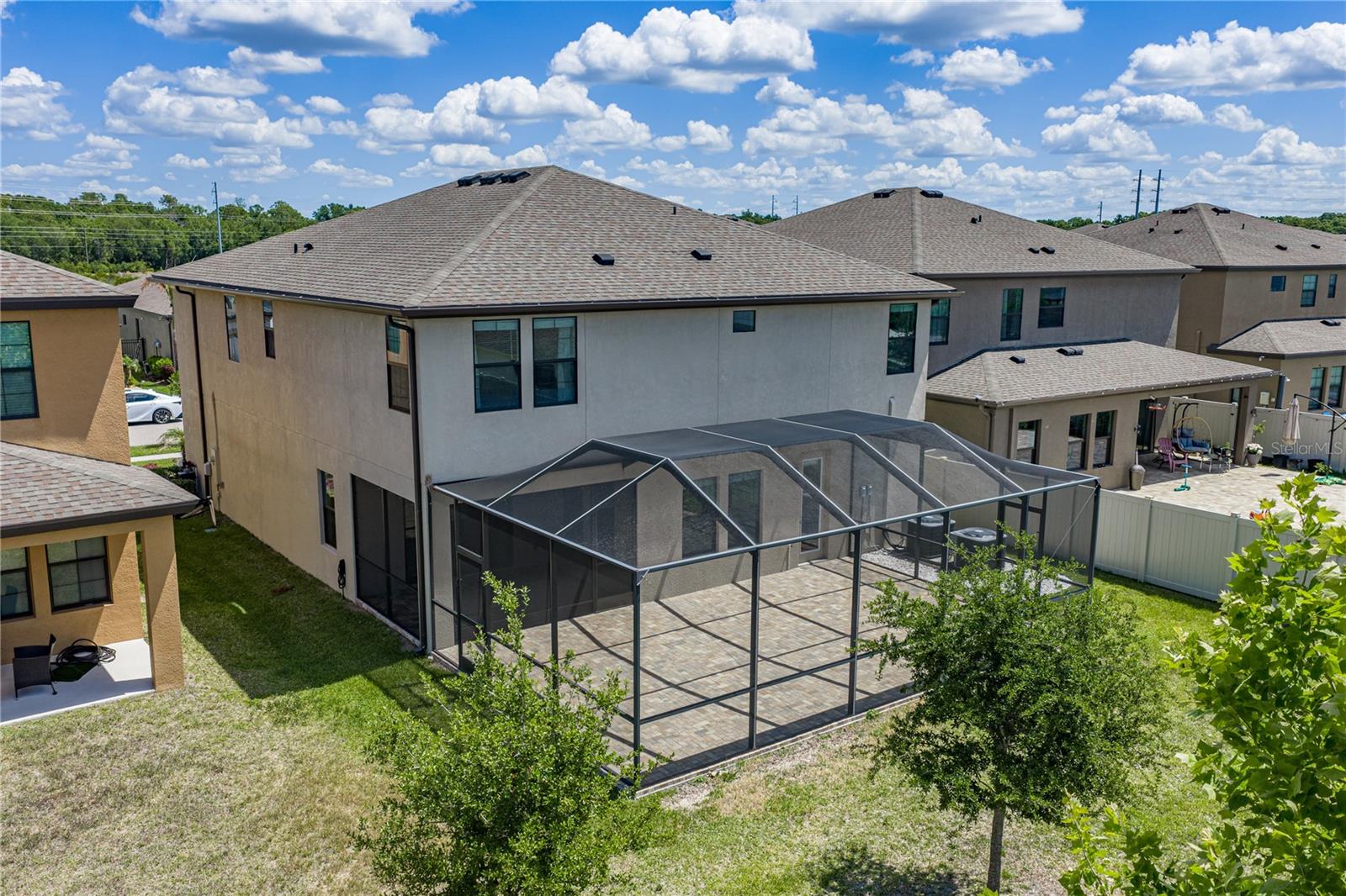 B & D HAWKSTONE PH I - Residential Lease