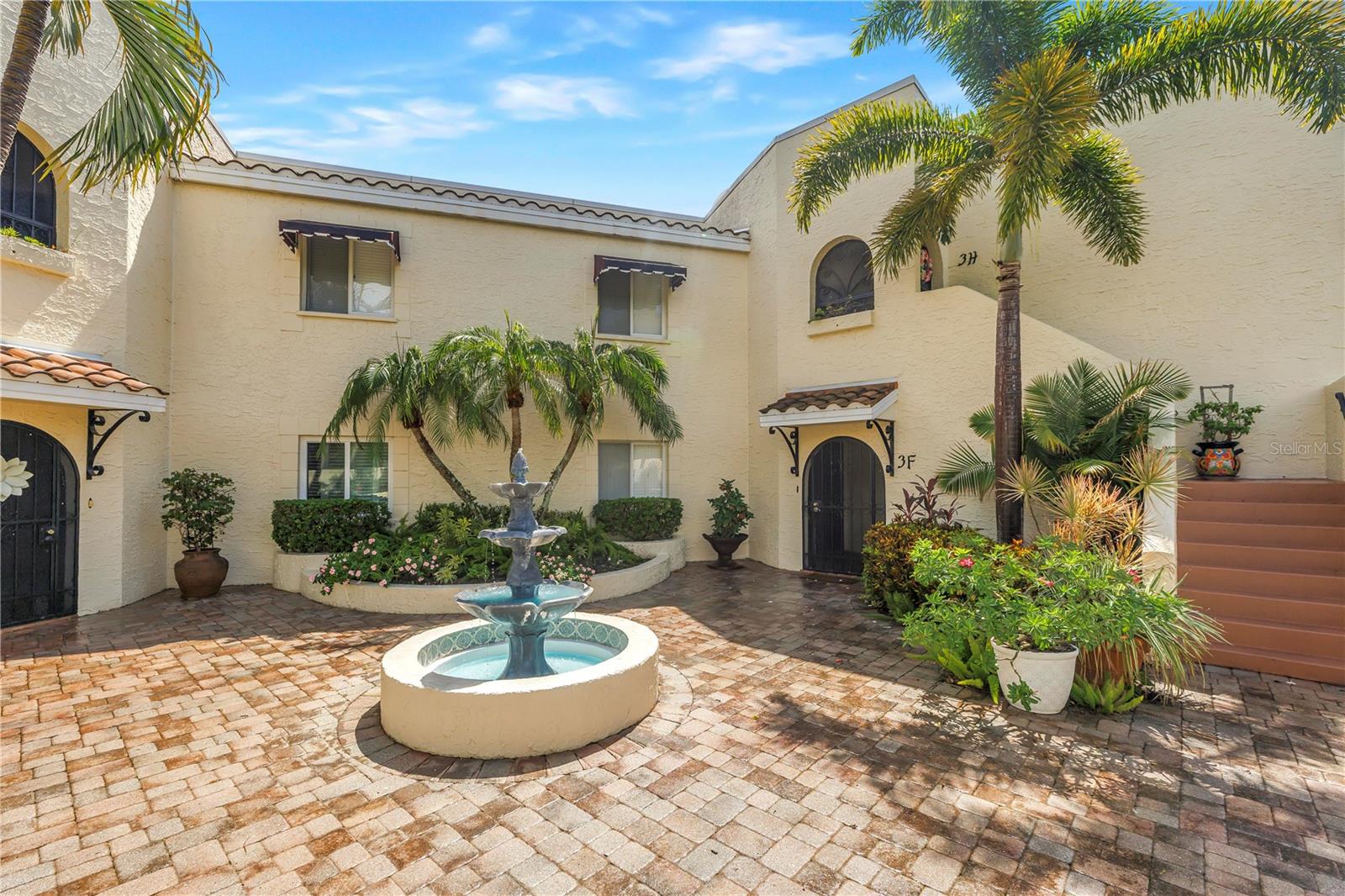 VIZCAYA PH 1,2,3,4,5,7,9,12,13,15&16 - Residential