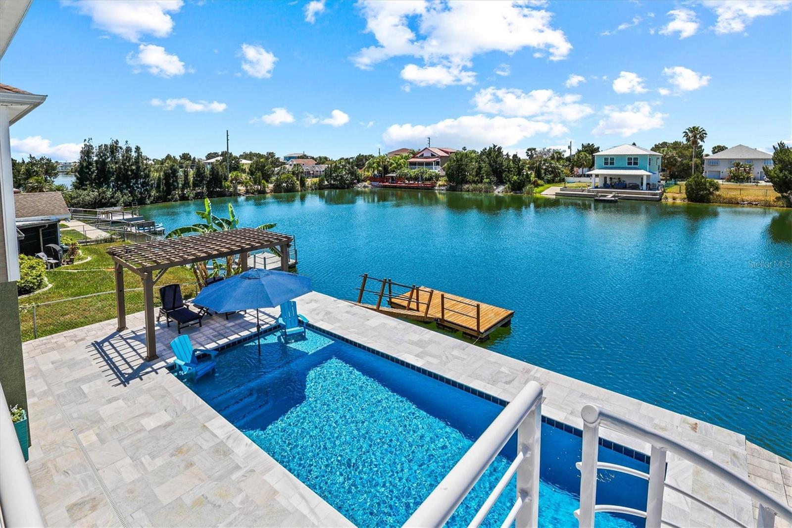 HERNANDO BEACH - Residential