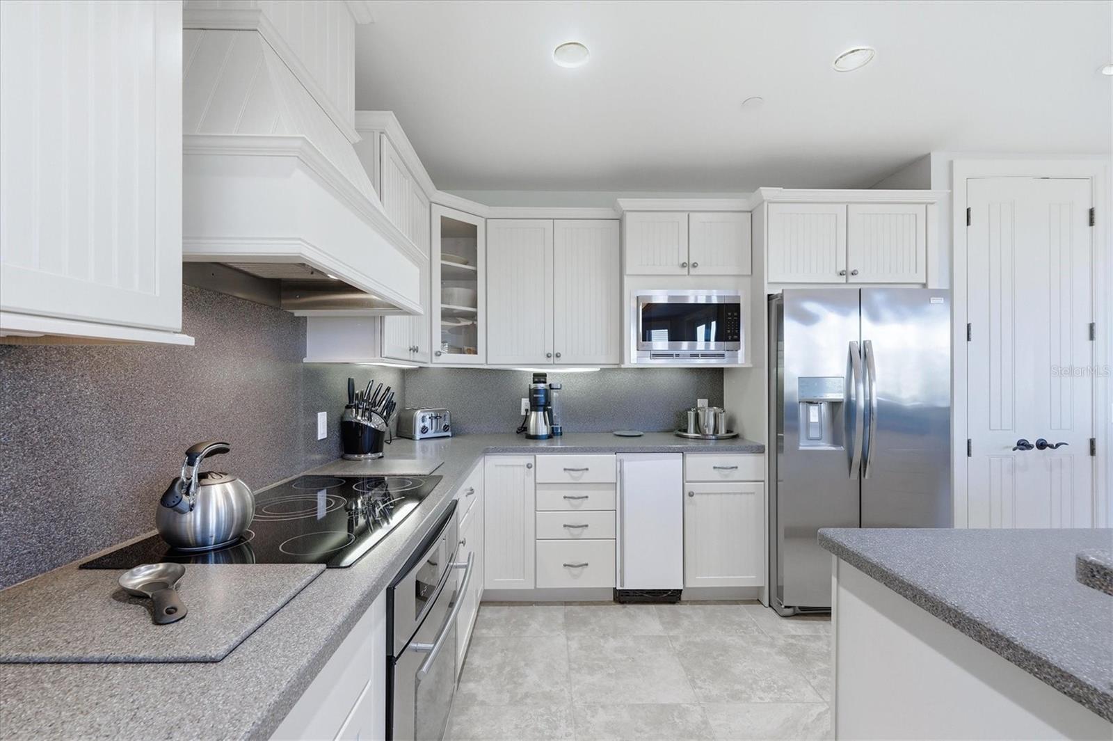 EAST SHORE ACRES - Residential