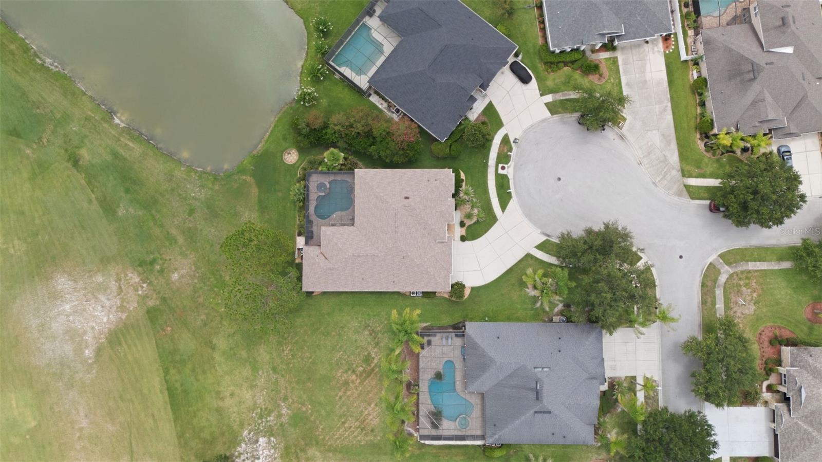 LEXINGTON OAKS VILLAGE 17 UNITS A & B - Residential