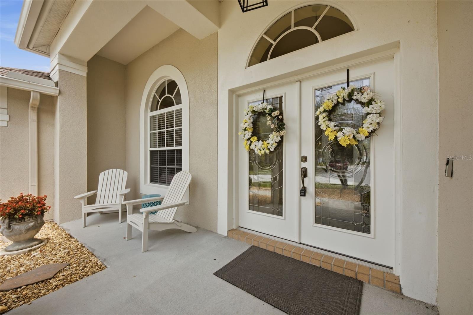 LEXINGTON OAKS VILLAGE 17 UNITS A & B - Residential