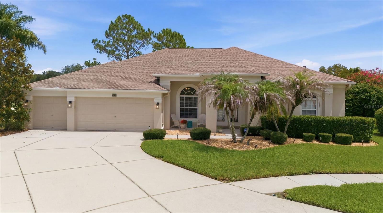 LEXINGTON OAKS VILLAGE 17 UNITS A & B - Residential