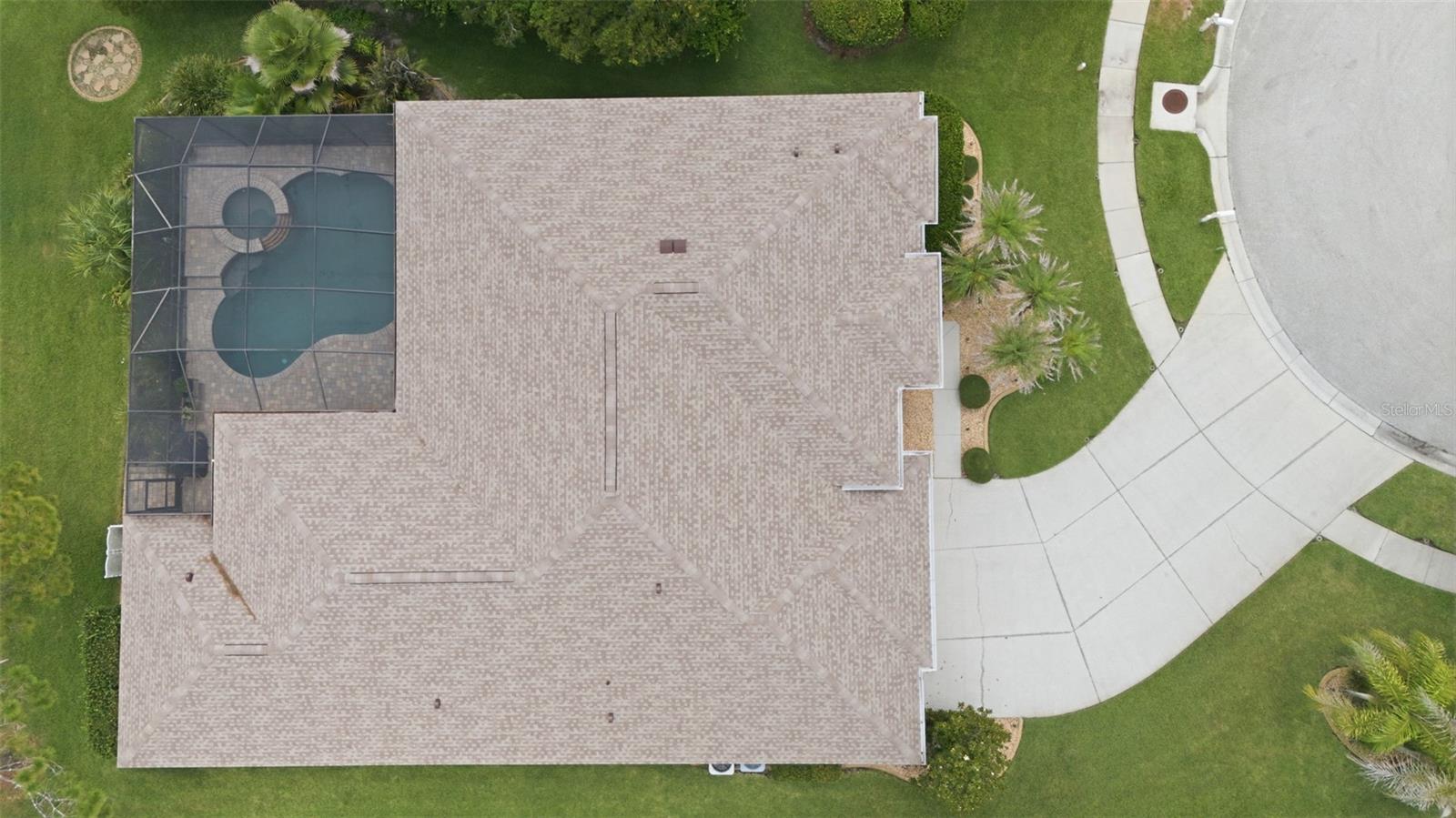 LEXINGTON OAKS VILLAGE 17 UNITS A & B - Residential