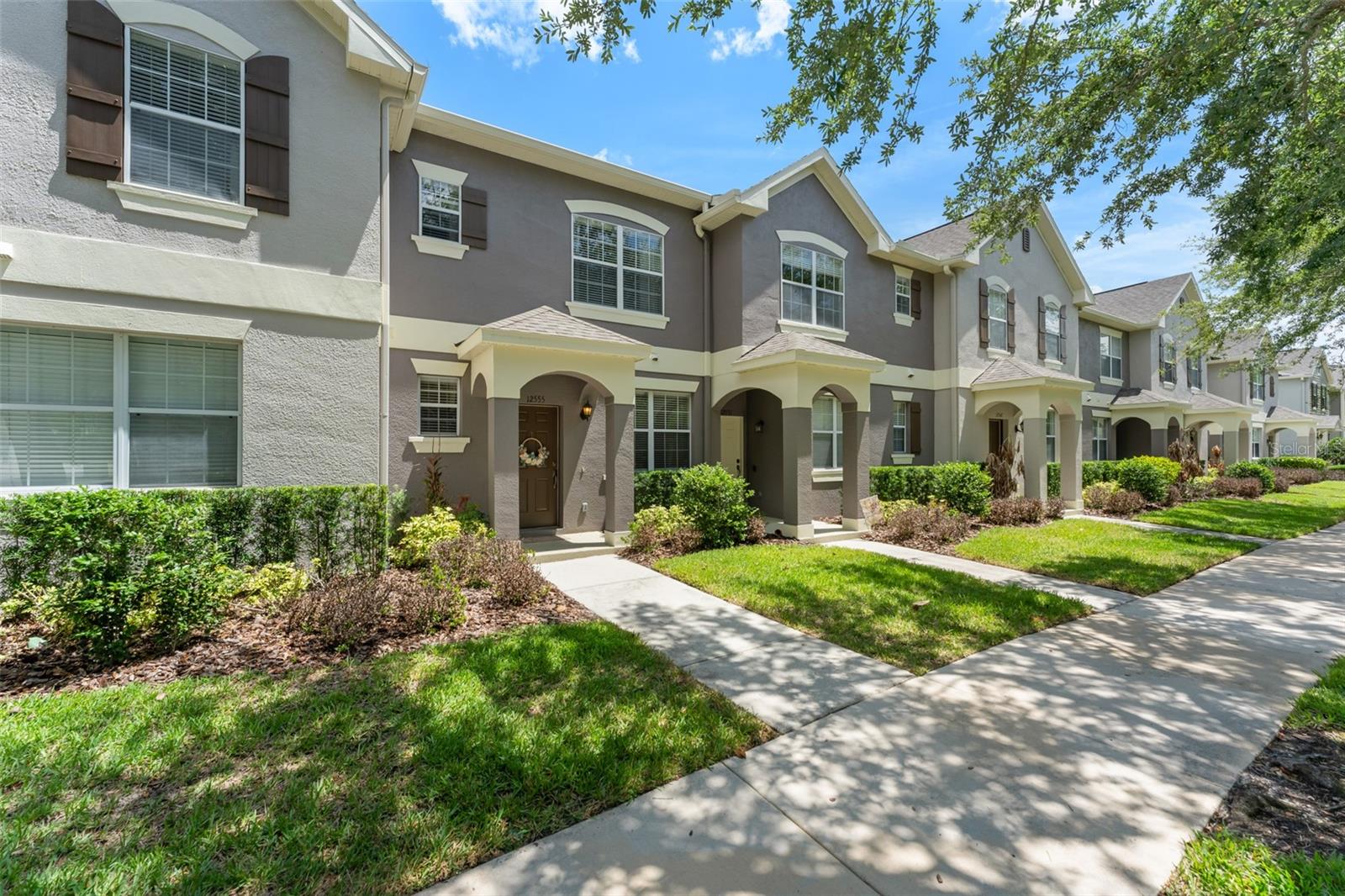 LAKES OF WINDERMERE - LAKE REAMS TOWNHOMES - Residential