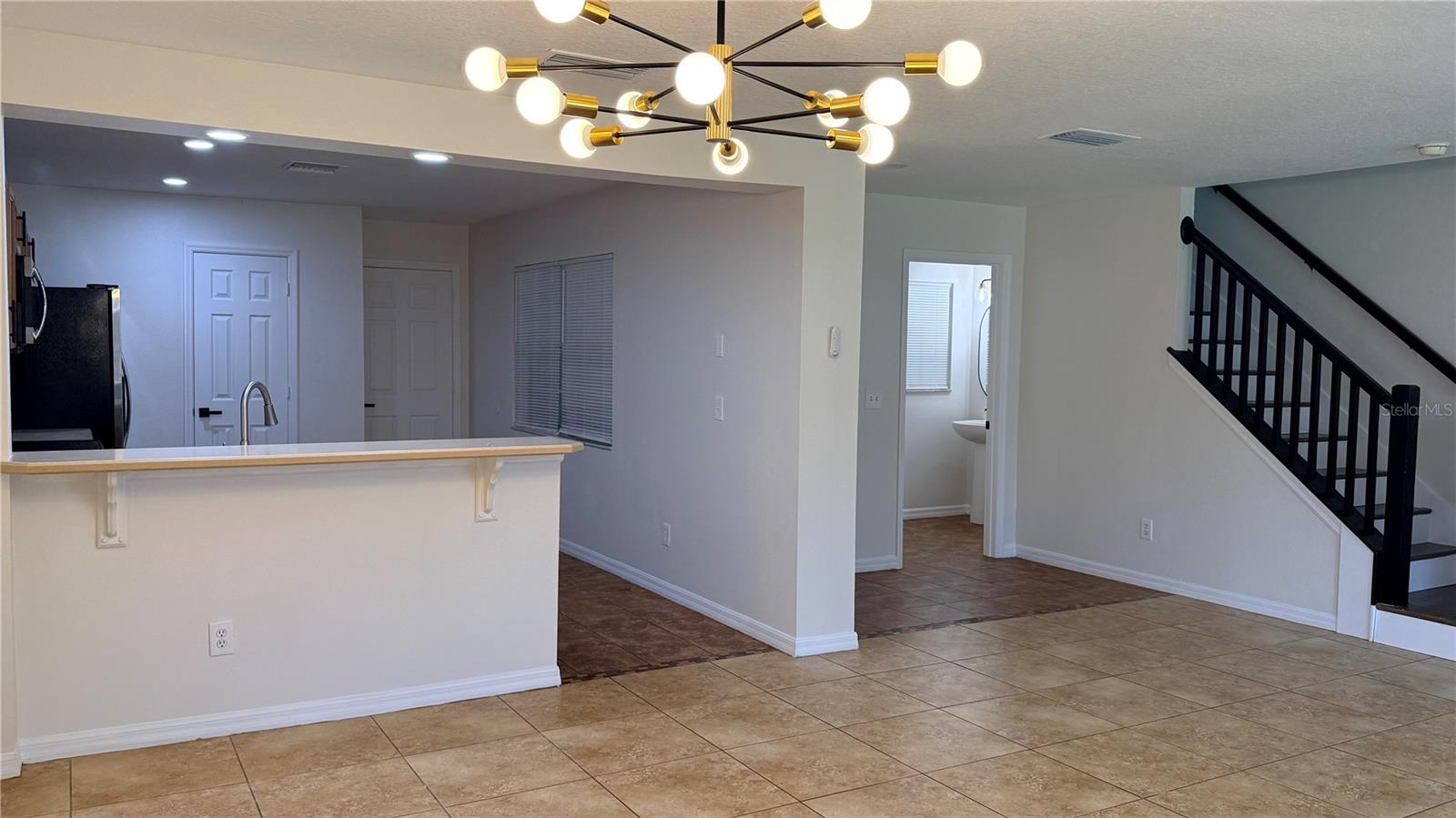 AMBER POINTE UNIT 2 - Residential Lease
