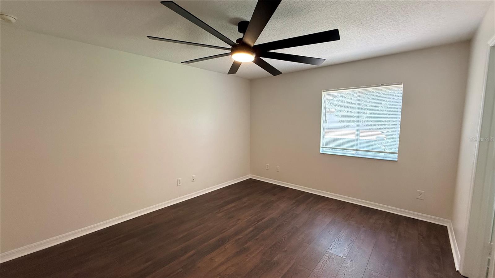 AMBER POINTE UNIT 2 - Residential Lease