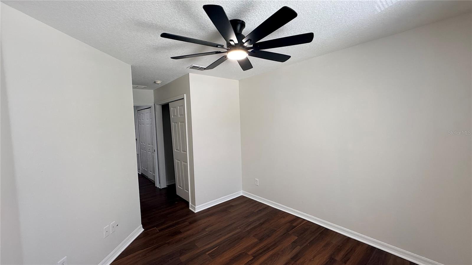 AMBER POINTE UNIT 2 - Residential Lease