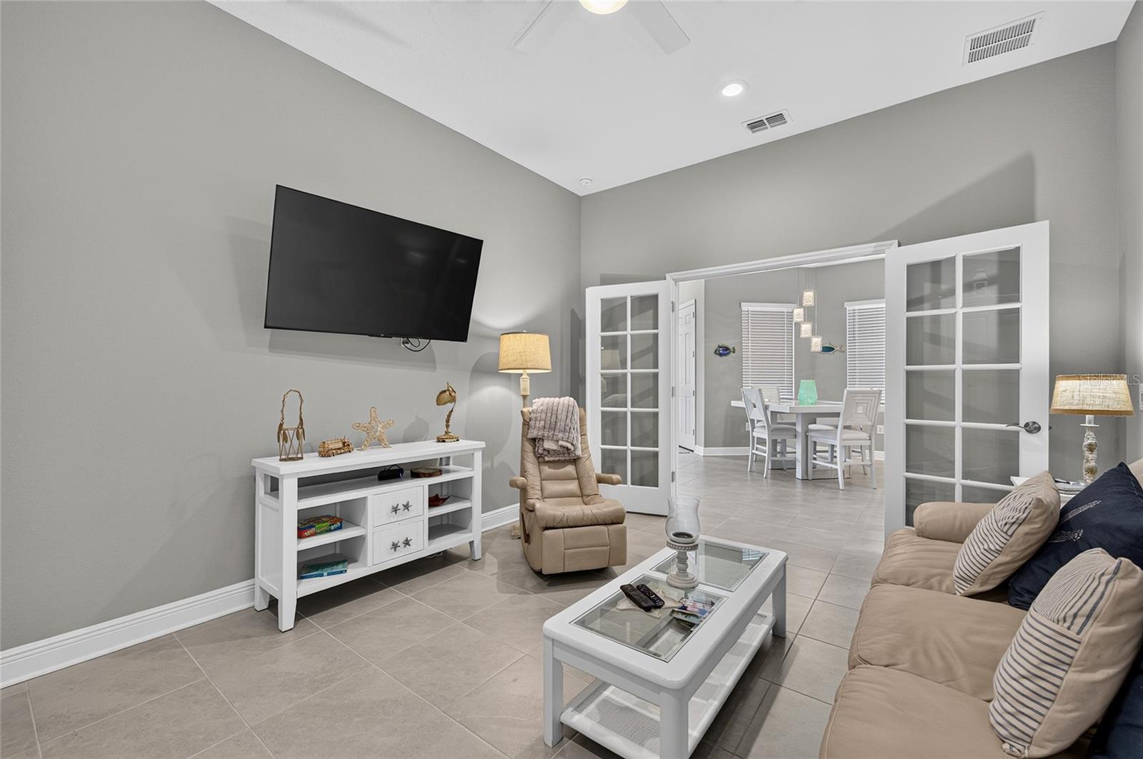 KINGS GATE PH 8 - Residential