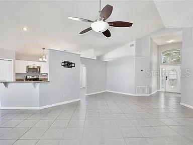 VILLAGES AT KINGSBRIDGE WEST TR C-1 - Residential