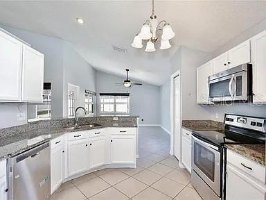 VILLAGES AT KINGSBRIDGE WEST TR C-1 - Residential