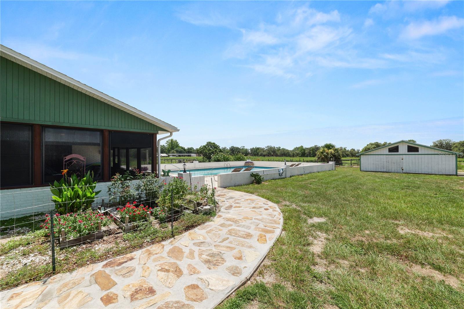 NOT IN SUBDIVISION - Residential