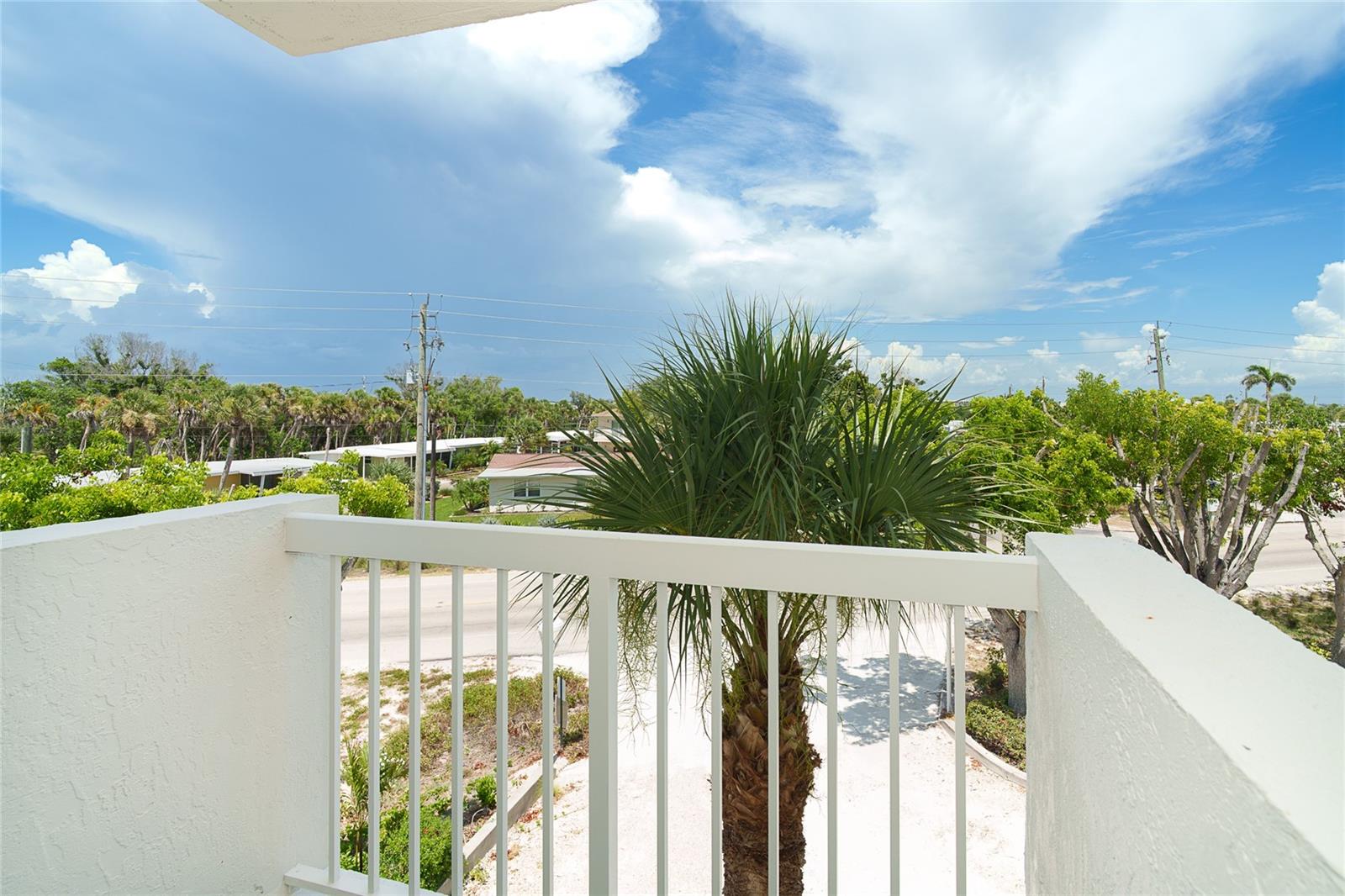 SURF CLUB ON GULF - Residential