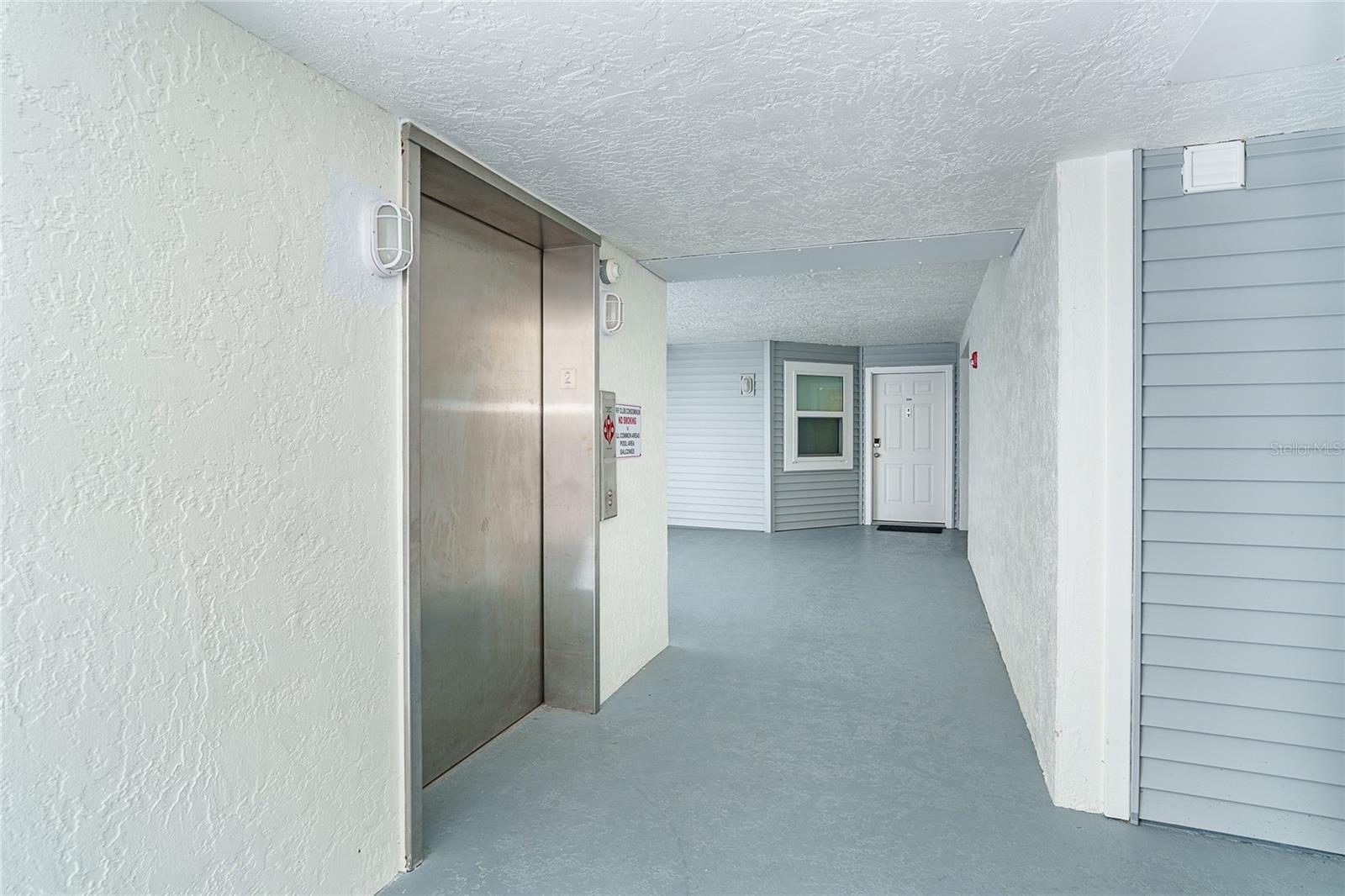 SURF CLUB ON GULF - Residential