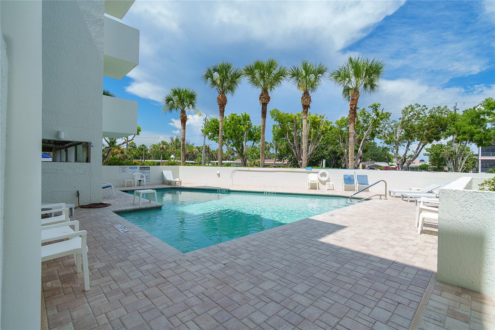 SURF CLUB ON GULF - Residential
