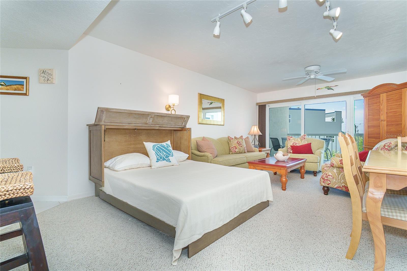 SURF CLUB ON GULF - Residential