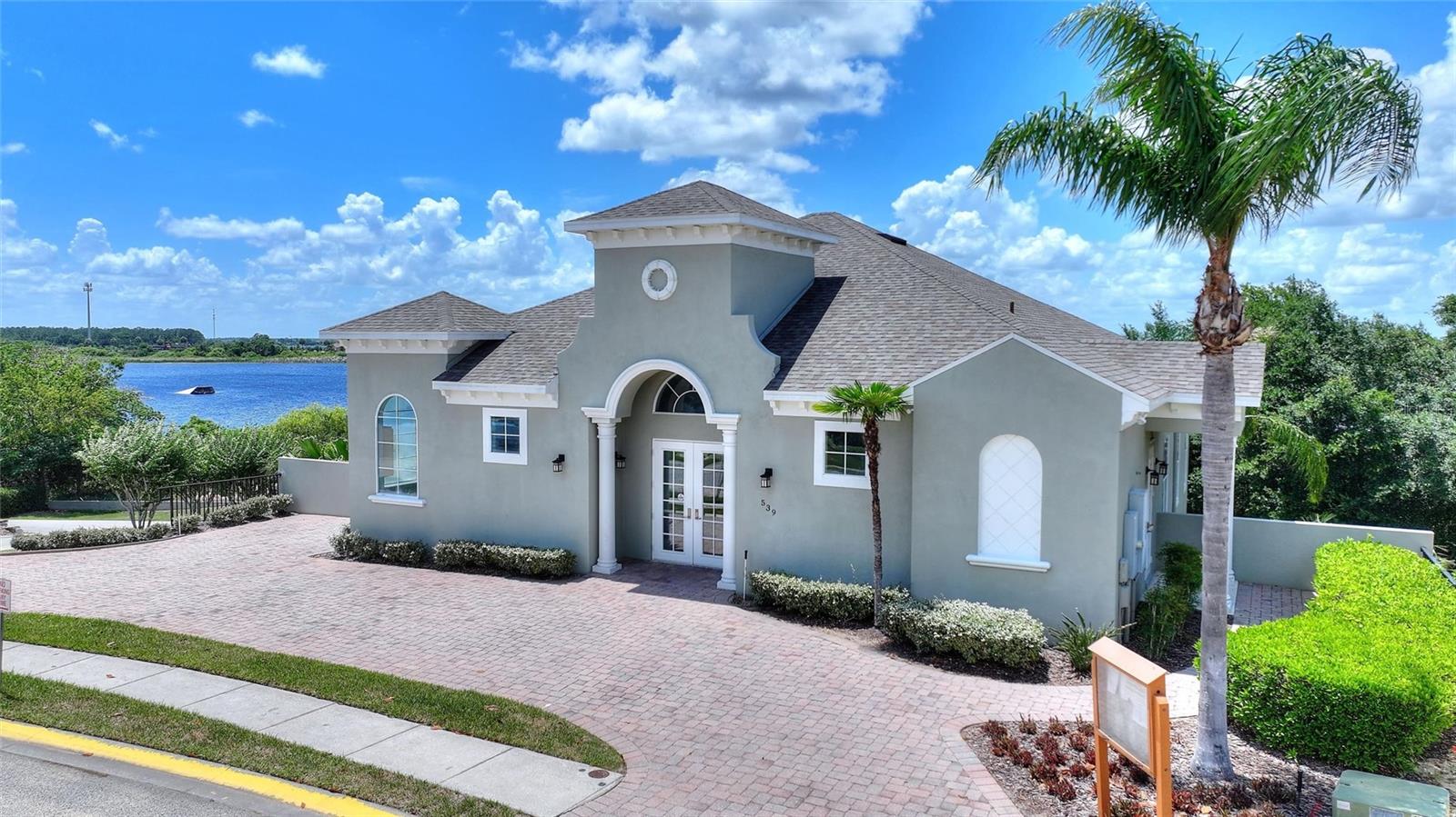 CALABAY PARC AT TOWER LAKE - Residential