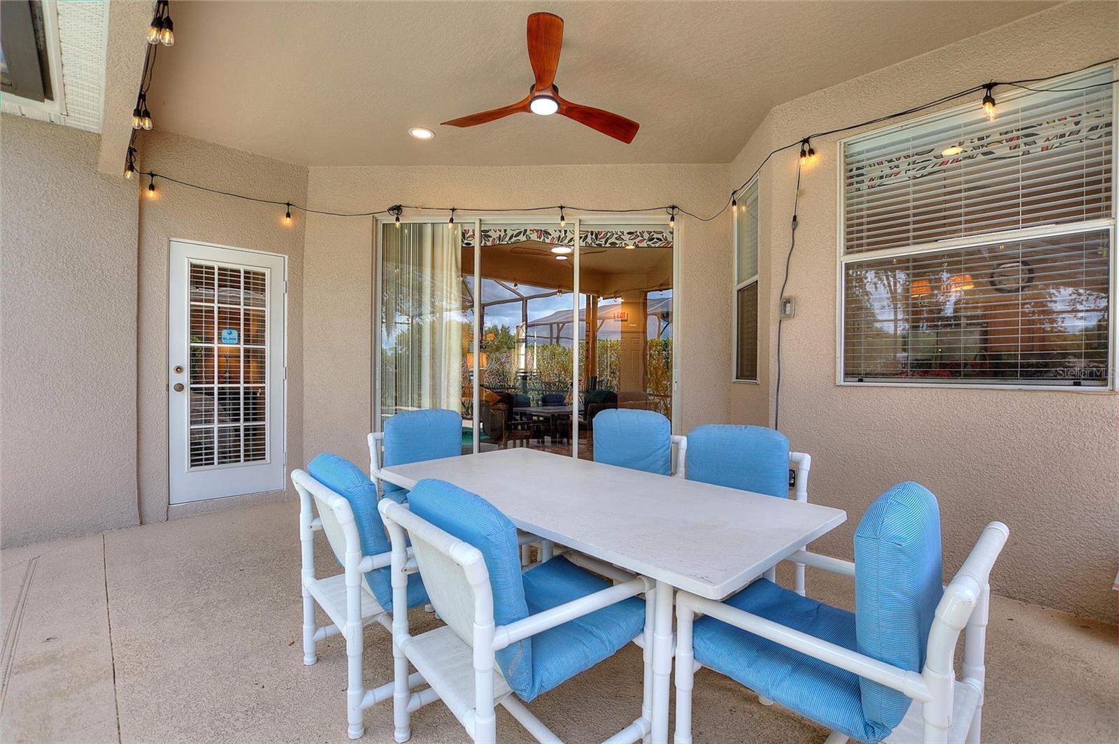 CALABAY PARC AT TOWER LAKE - Residential