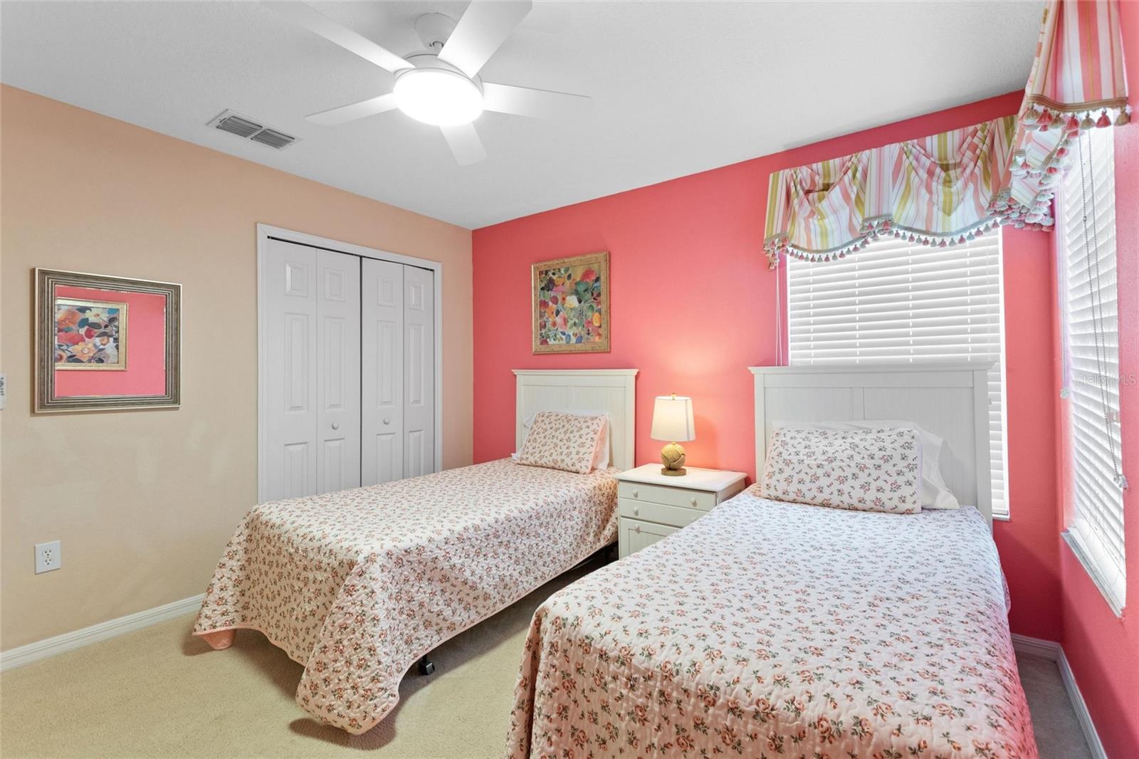 CALABAY PARC AT TOWER LAKE - Residential