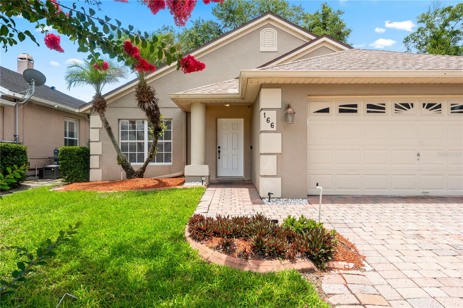 LAKE GRIFFIN ESTATES - Residential