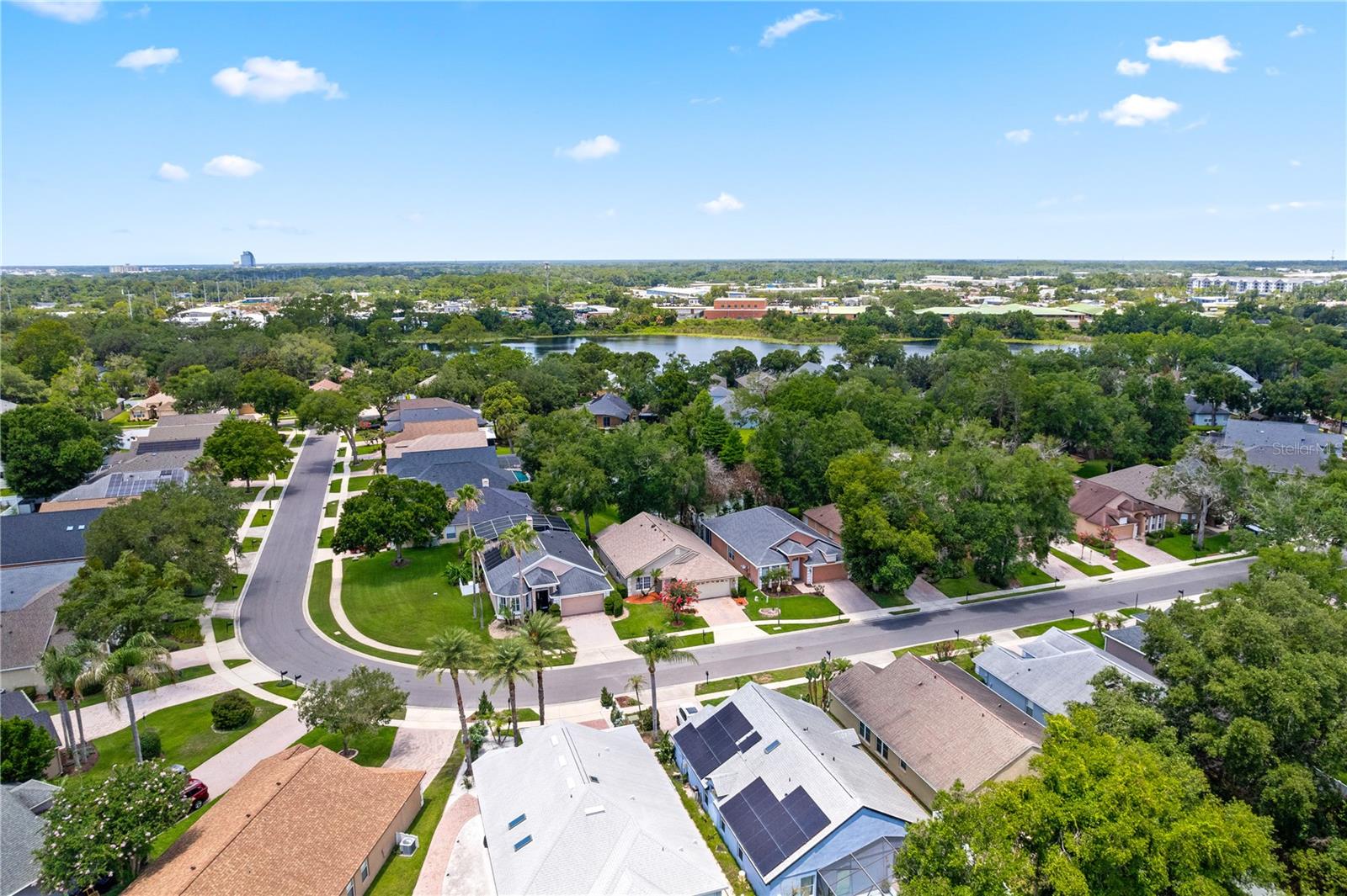LAKE GRIFFIN ESTATES - Residential