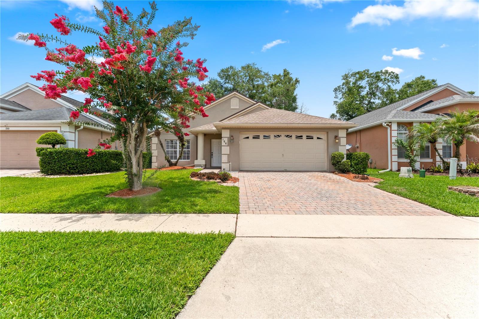 LAKE GRIFFIN ESTATES - Residential