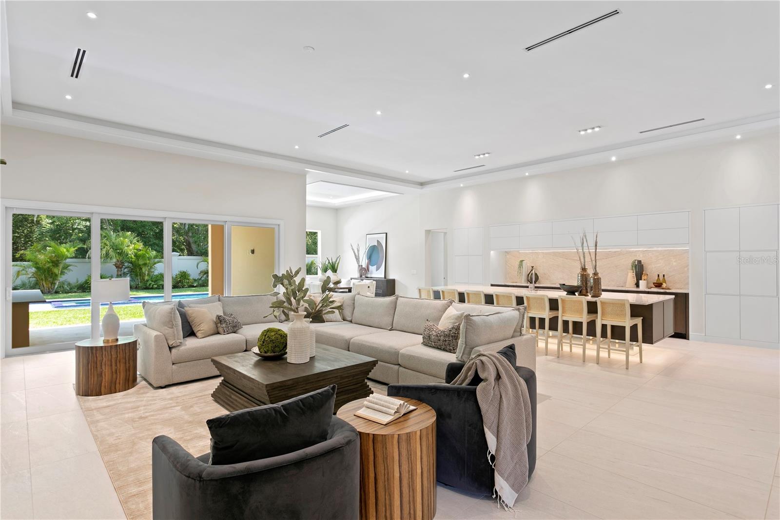AVILA UNIT 12 - Residential