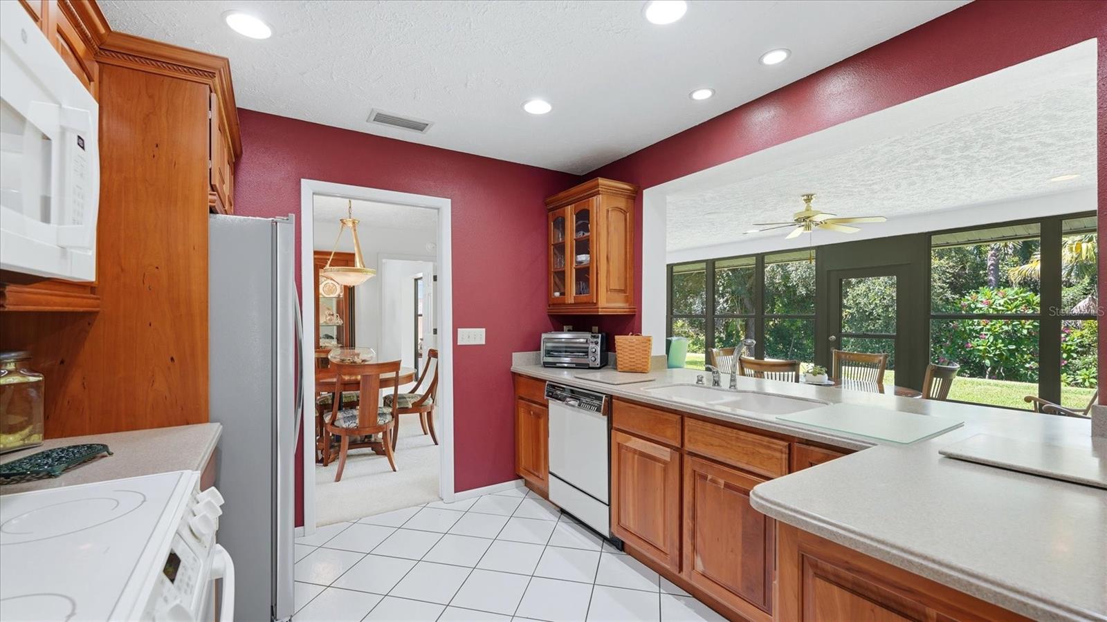 POINTE WEST FIRST ADD - Residential