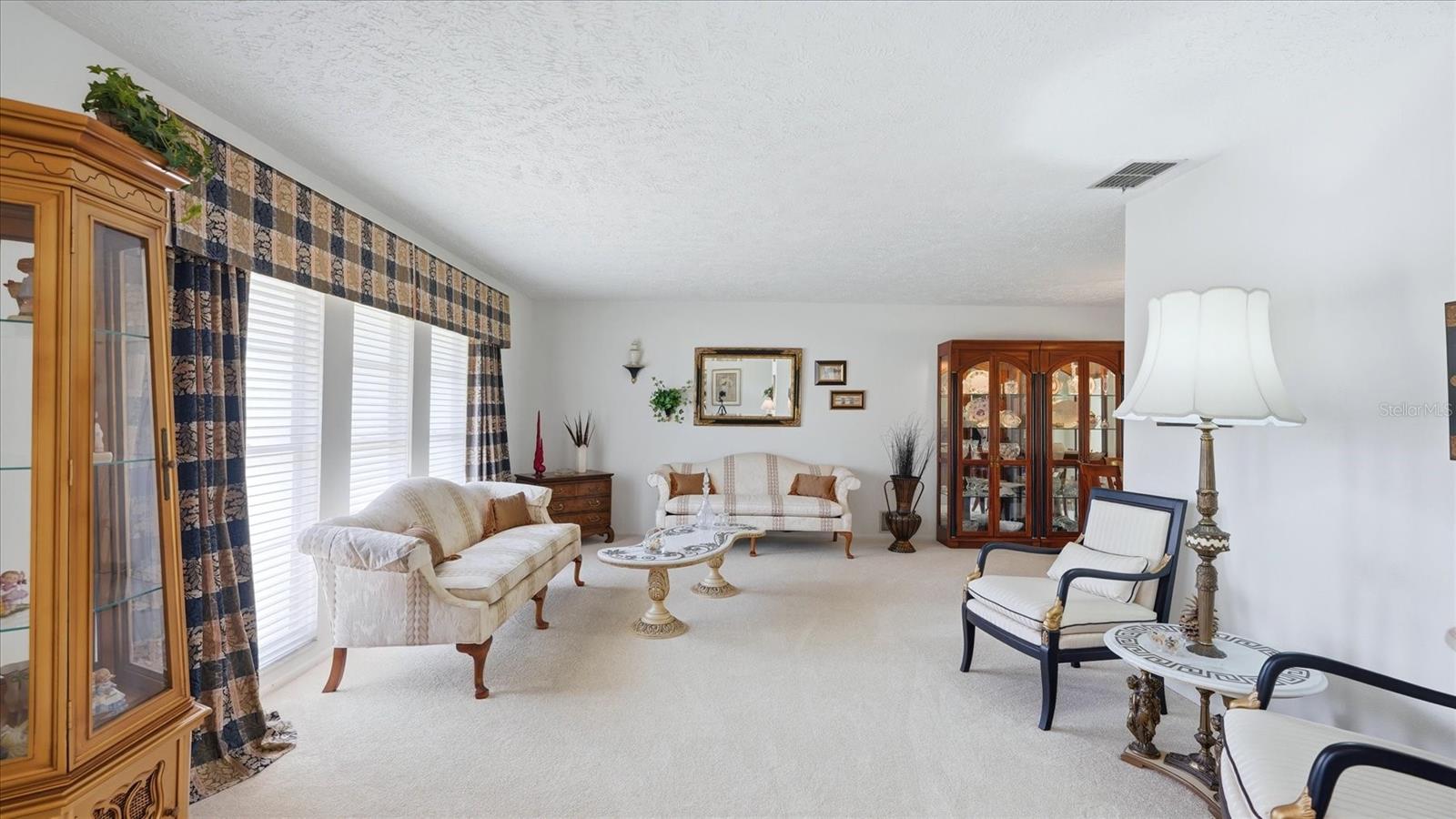 POINTE WEST FIRST ADD - Residential