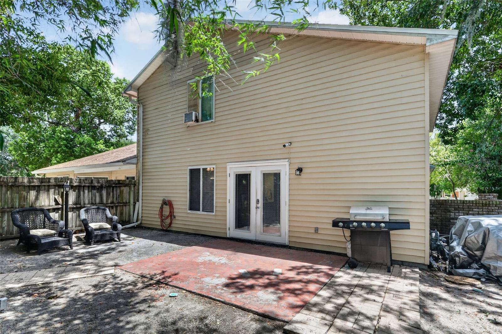 ACREAGE & UNREC - Residential