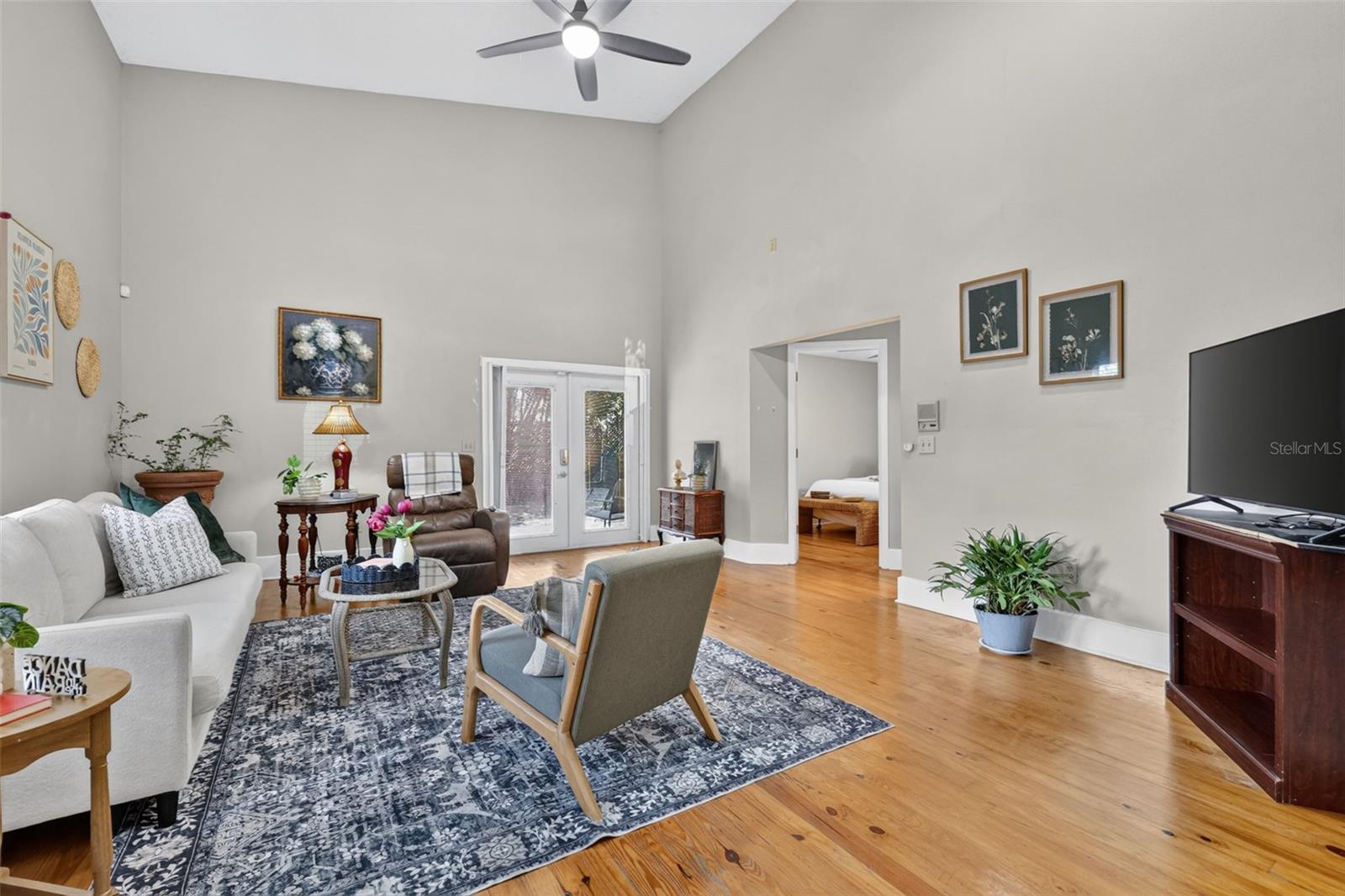 ACREAGE & UNREC - Residential