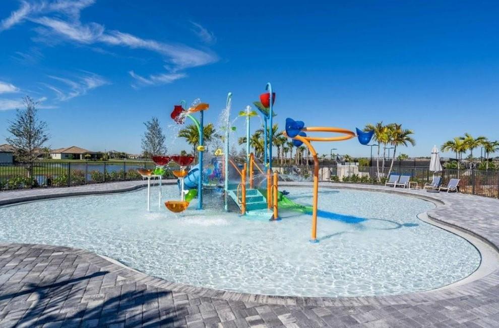 LORRAINE LAKES PH I - Residential