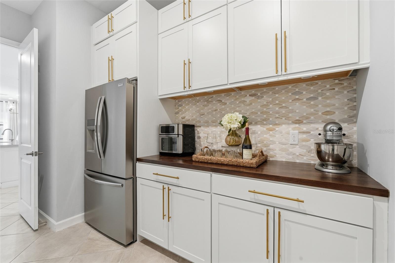 LORRAINE LAKES PH I - Residential