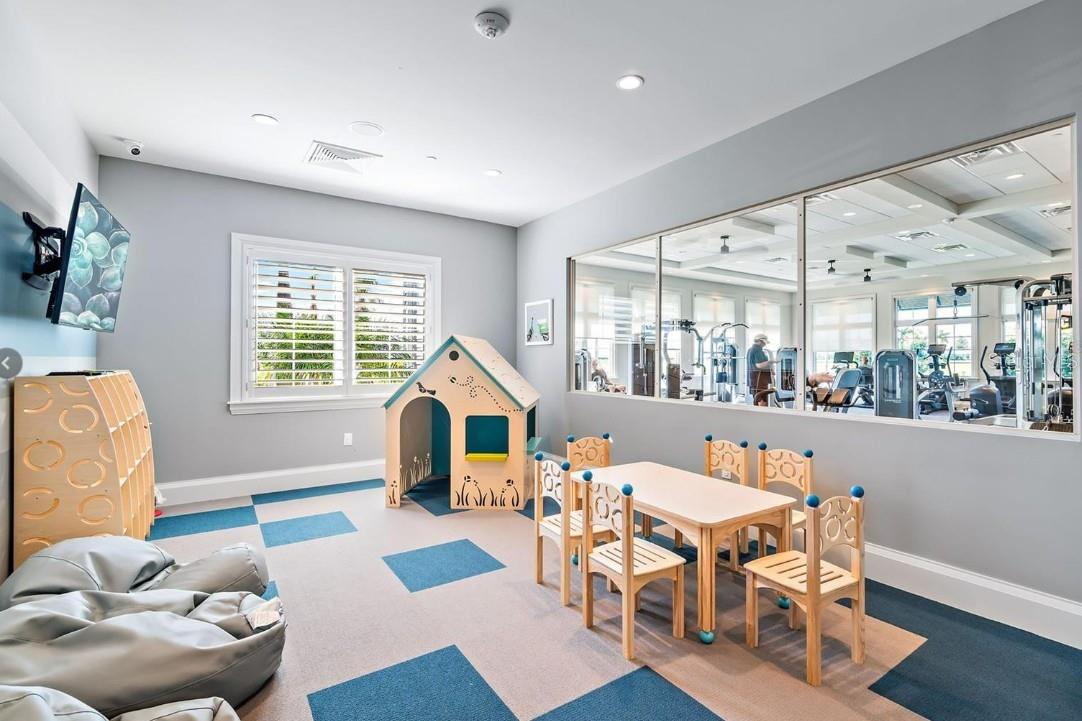 LORRAINE LAKES PH I - Residential