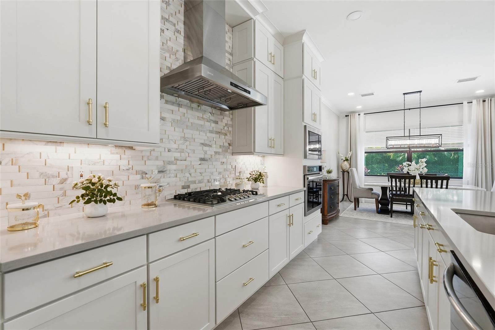 LORRAINE LAKES PH I - Residential