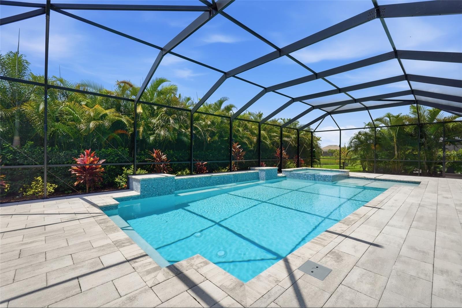 LORRAINE LAKES PH I - Residential